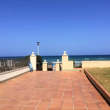 Apartment Cozy In A Beachfront Complex