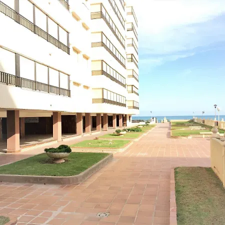 Cozy In A Beachfront Complex Apartamento
