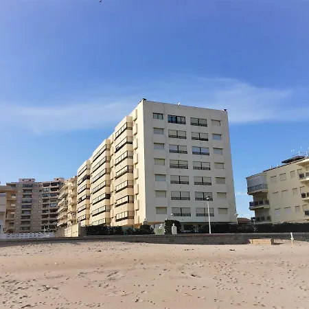 Cozy In A Beachfront Complex Daire *