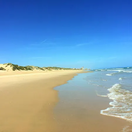 Cozy In A Beachfront Complex *